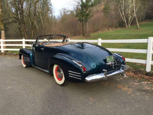 1941 Cadillac convertible - photo 2