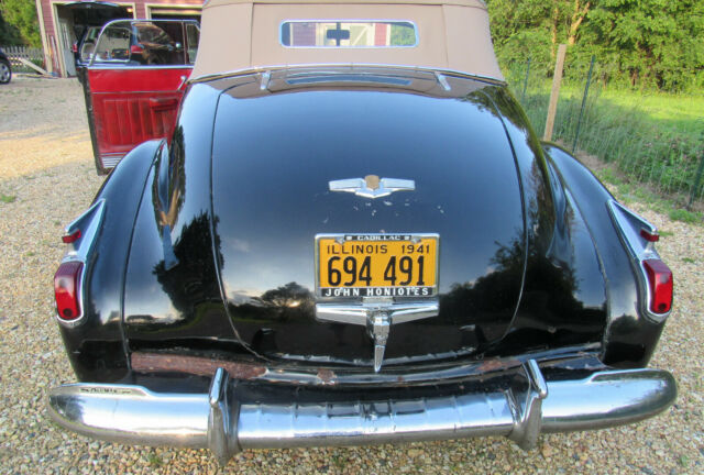 1941 Cadillac Series 62 Deluxe Convertible Coupe - photo 5