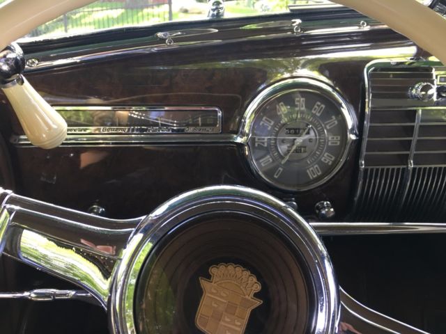 1941 Cadillac Deluxe Cloth - photo 7