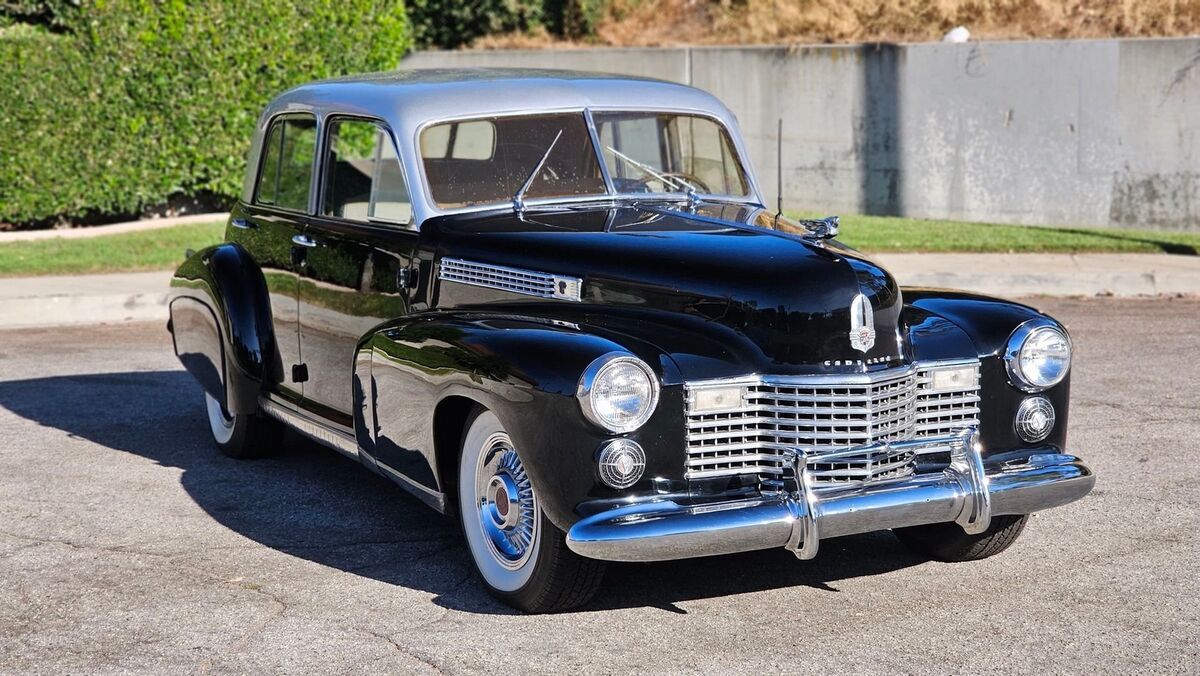 1941 Cadillac Fleetwood - photo 2