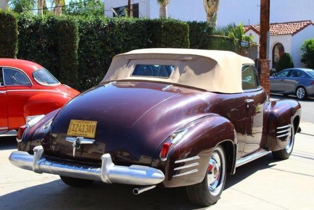 1941 Cadillac Fleetwood Convertible - photo 3