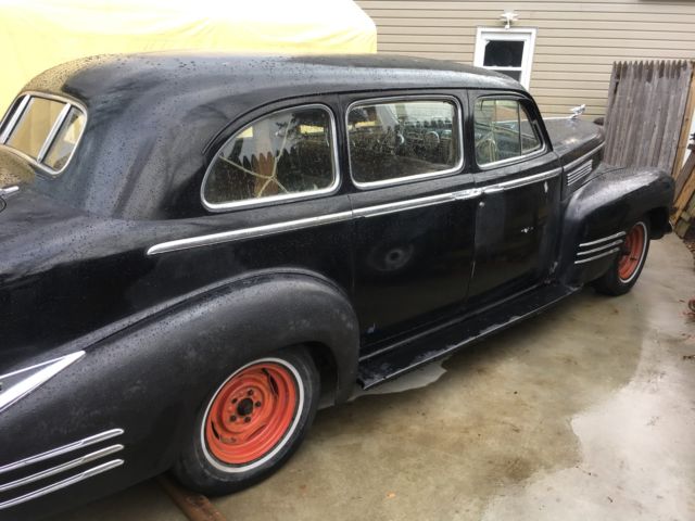 1941 Cadillac Fleetwood Seven passenger limo - photo 4