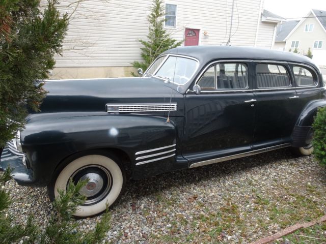 1941 Cadillac Limousine - photo 3