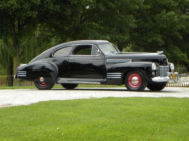 1941 Cadillac Model 61 Fastback - photo 4