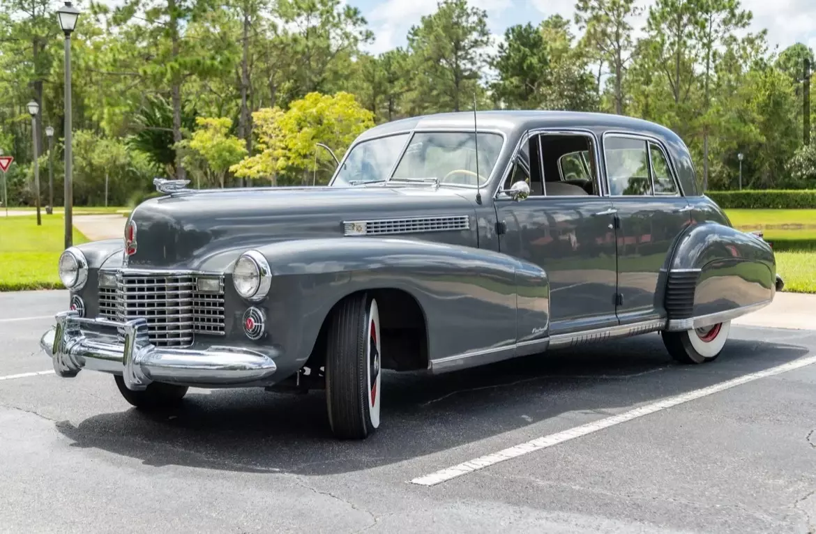 1941 Cadillac Fleetwood - photo 2