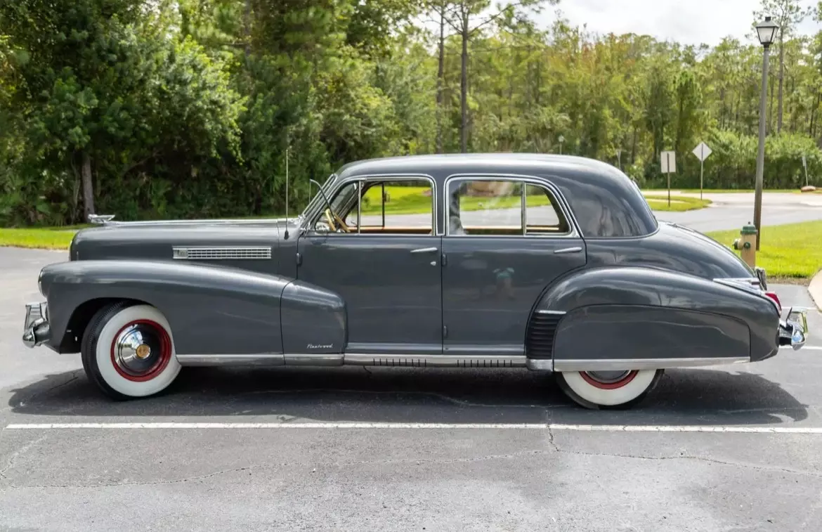 1941 Cadillac Fleetwood - photo 3