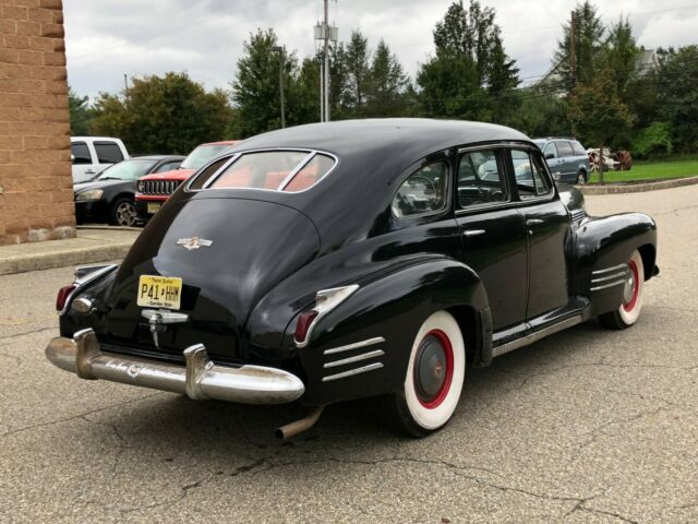1941 Cadillac Series 61 - photo 4
