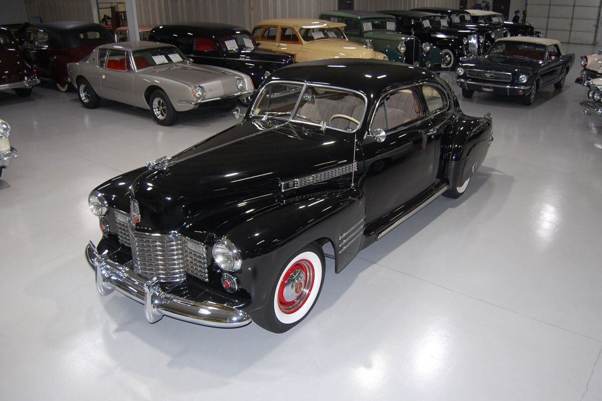 1941 Cadillac Series 61 Five-Passenger Coupe "Sedanette" - Ellingson Motorcars 1941 Cadillac Series 61 Five-Passenger Coupe "Sedanette"