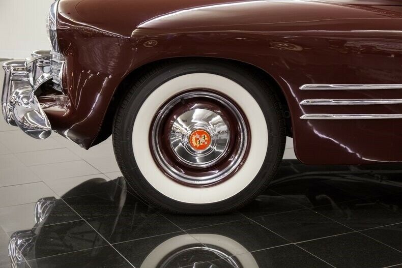 1941 Cadillac Series 61 Woodie - photo 9