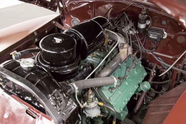 1941 Cadillac Series 61 Woodie Station Wagon - photo 10