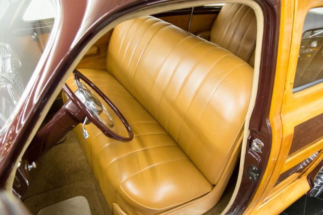 1941 Cadillac Series 61 Woodie Station Wagon - photo 9