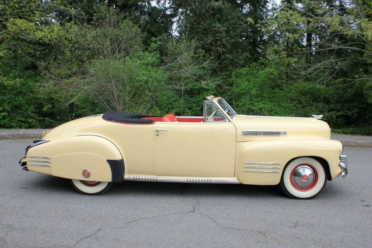 1941 Cadillac Series 62 - photo 2