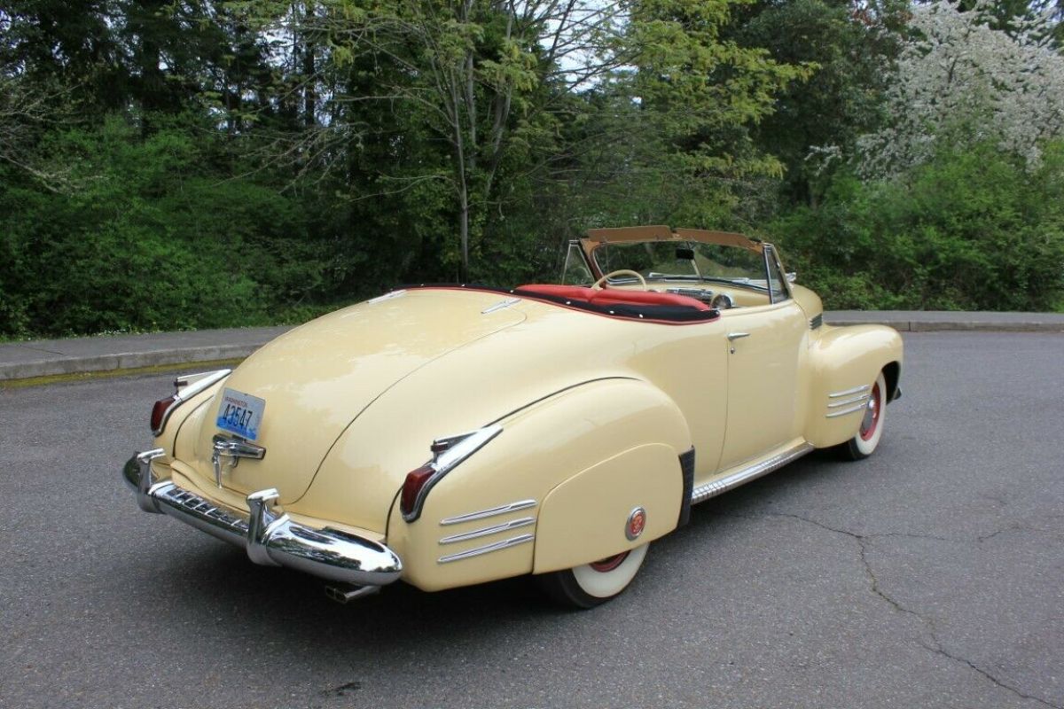 1941 Cadillac Series 62 - photo 3