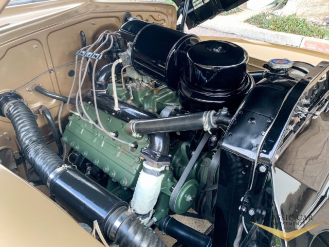 1941 Cadillac Series 62 Convertible Sedan - photo 8