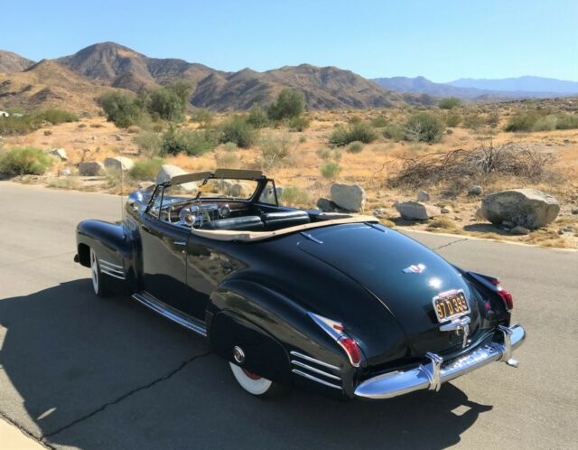 1941 Cadillac Series 62 Deluxe Convertible Coupe - photo 6