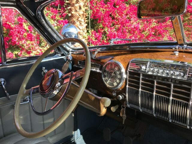 1941 Cadillac Series 62 Deluxe Convertible Coupe - photo 8