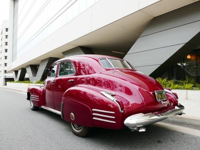 1941 Cadillac Series 62 4 Door Low Miles Fender Skirt - photo 12