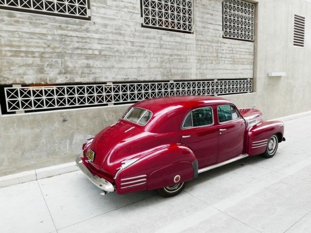 1941 Cadillac Series 62 4 Door Low Miles Fender Skirt - photo 6