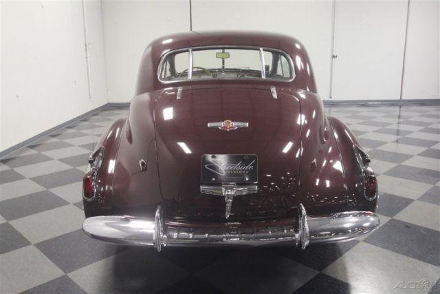 1941 Cadillac Series 62 Sedan - photo 11
