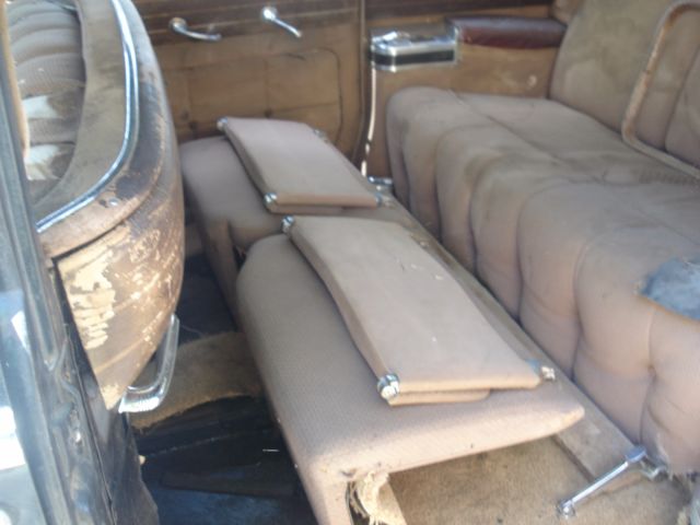 1941 Cadillac Series 7523 limousine - photo 10