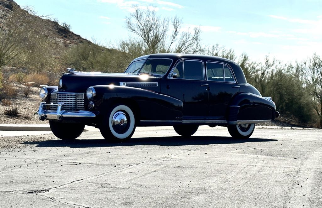 1941 Cadillac Sixty Special - photo 2