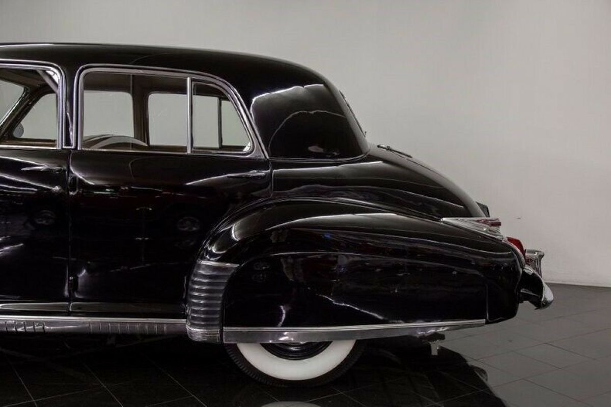 1941 Cadillac Sixty-Special Fleetwood Imperial - photo 8