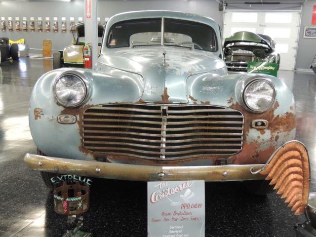 1941 Chevrolet Fleetline Custom - photo 2