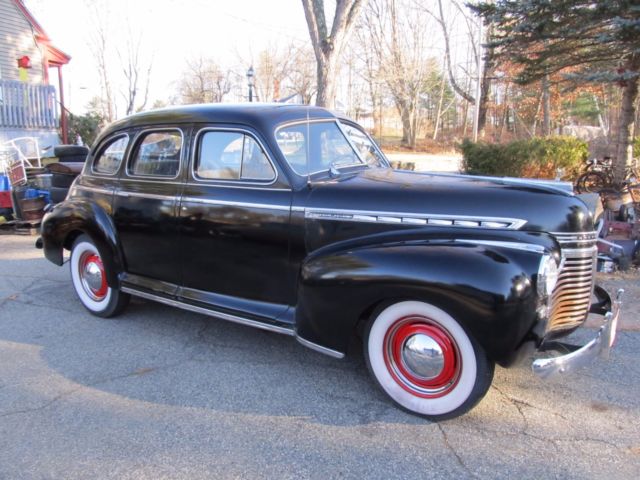 1941 CHEVROLET SPECIAL DELUXE 4 DOOR SEDAN GOOD ORIGINAL 1941 Chevrolet SPECIAL DELUXE SEDAN