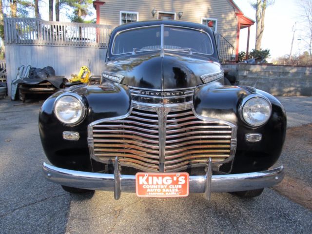 1941 Chevrolet SPECIAL DELUXE SEDAN - photo 2