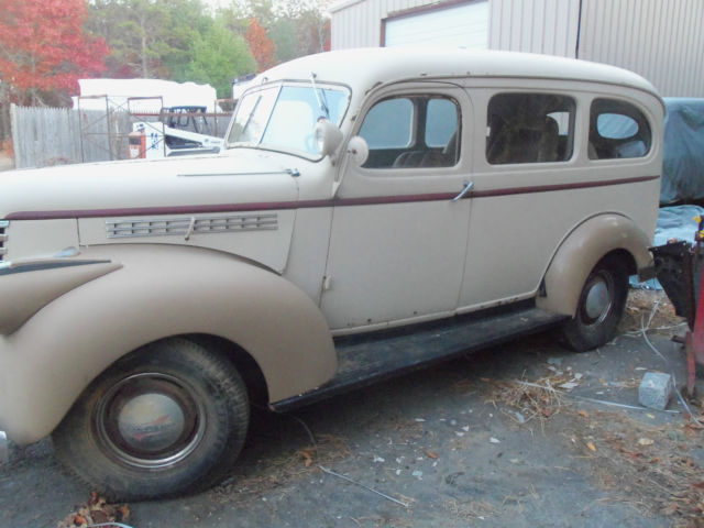 1941 Chevrolet Suburban - photo 7