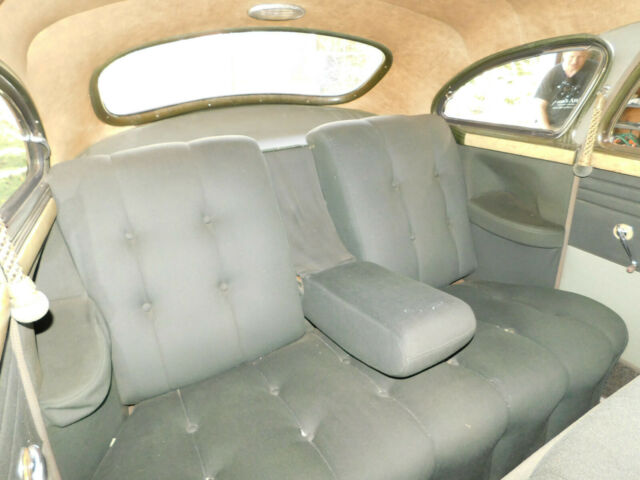 1941 Chrysler Windsor Series 4-Door - photo 13