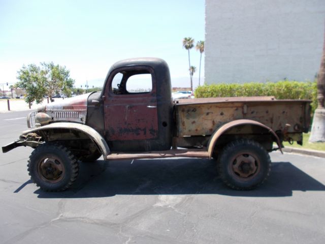 1941 Dodge Power Wagon - photo 6