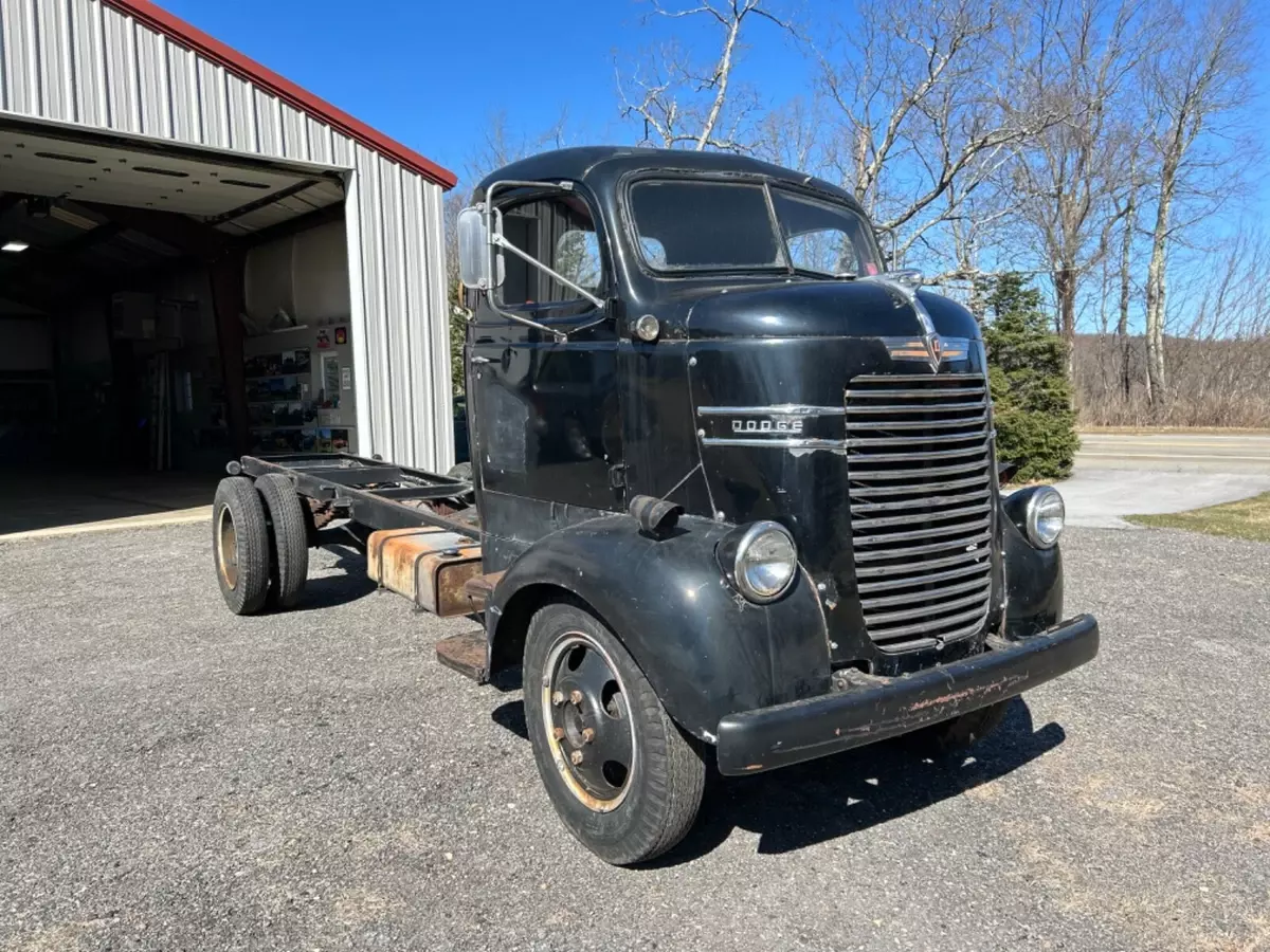 1941 DODGE CABOVER TRUCK RUNS AND DRIVES , MOST COMPLETE ONE ANYWHERE , NO ROT 1941 Dodge Other Pickups
