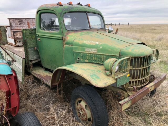 1941 Dodge Power Wagon - photo 2