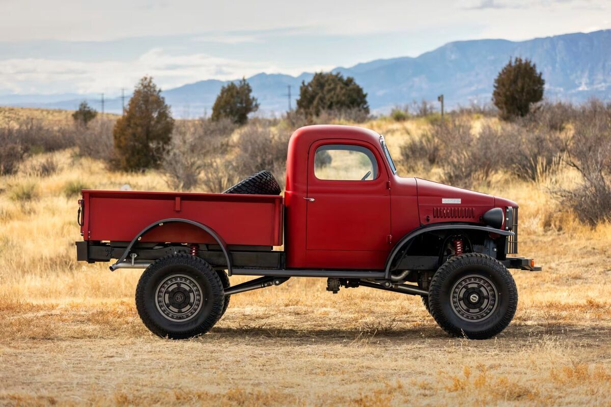 1941 Dodge Power Wagon - photo 4