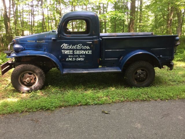 1941 Dodge Power Wagon - photo 2
