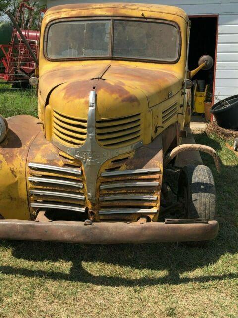 1941 Dodge Truck - NEEDS COMPLETE RESTORATION 1941 Dodge Power Wagon