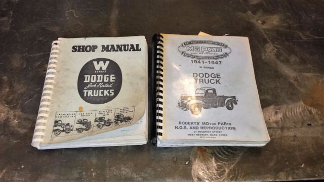 1941 Dodge Ton and a half dump truck - photo 10