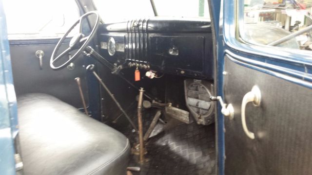 1941 Dodge Ton and a half dump truck - photo 7