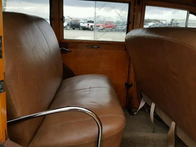 1941 Ford WOODY Station Wagon - photo 13