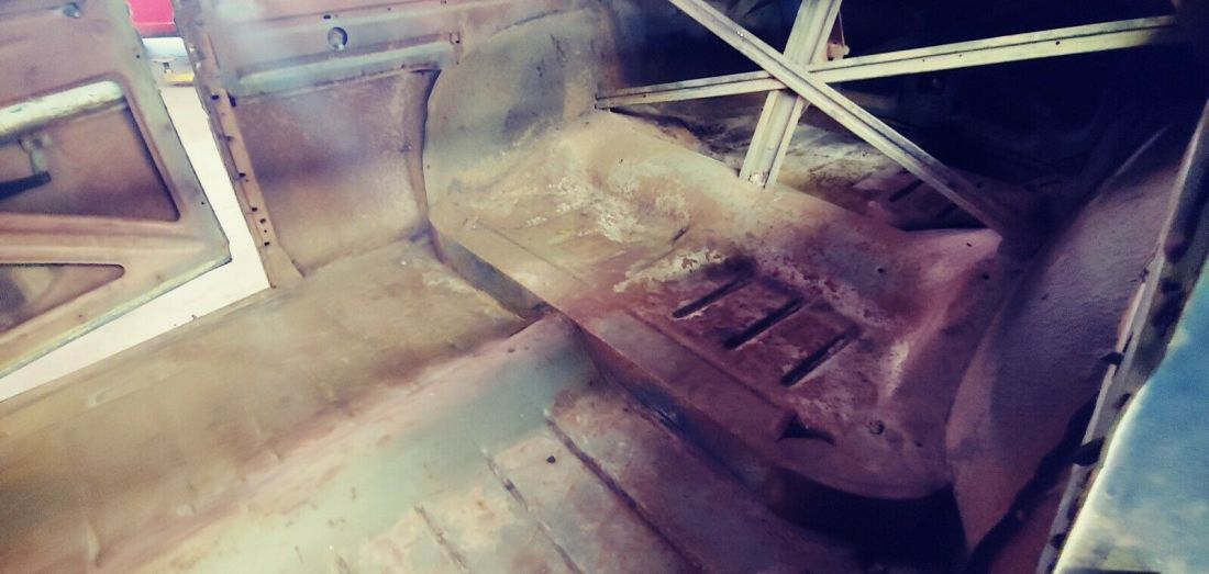 1941 Ford 2 door - photo 10