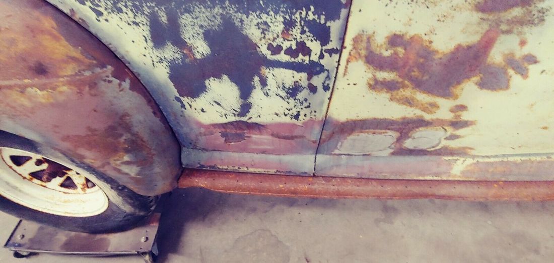 1941 Ford 2 door - photo 2