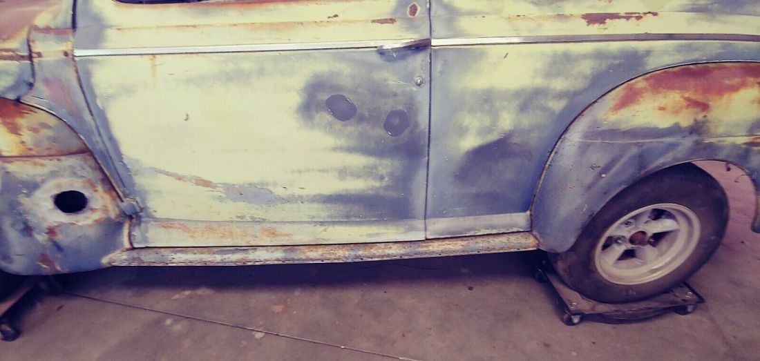 1941 Ford 2 door - photo 5
