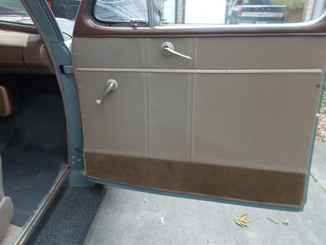 1941 Ford 2 DOOR SEDAN - photo 13