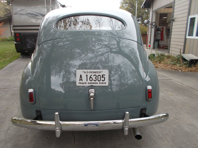 1941 Ford 2 DOOR SEDAN - photo 7