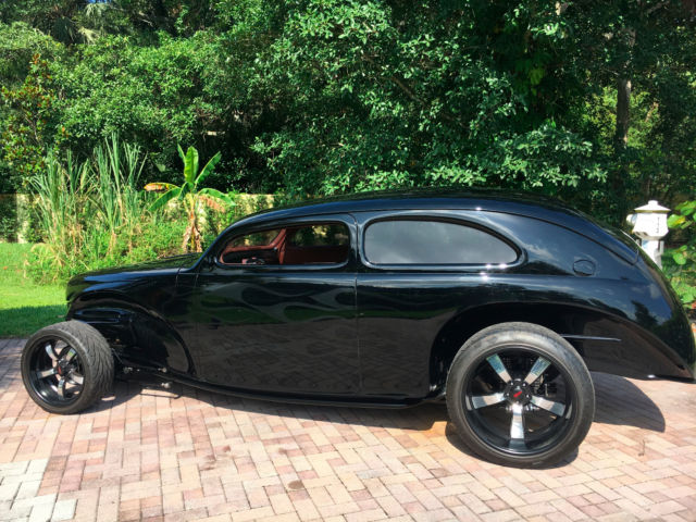 1941 Ford hot rod/street rod 2 door sedan - photo 2