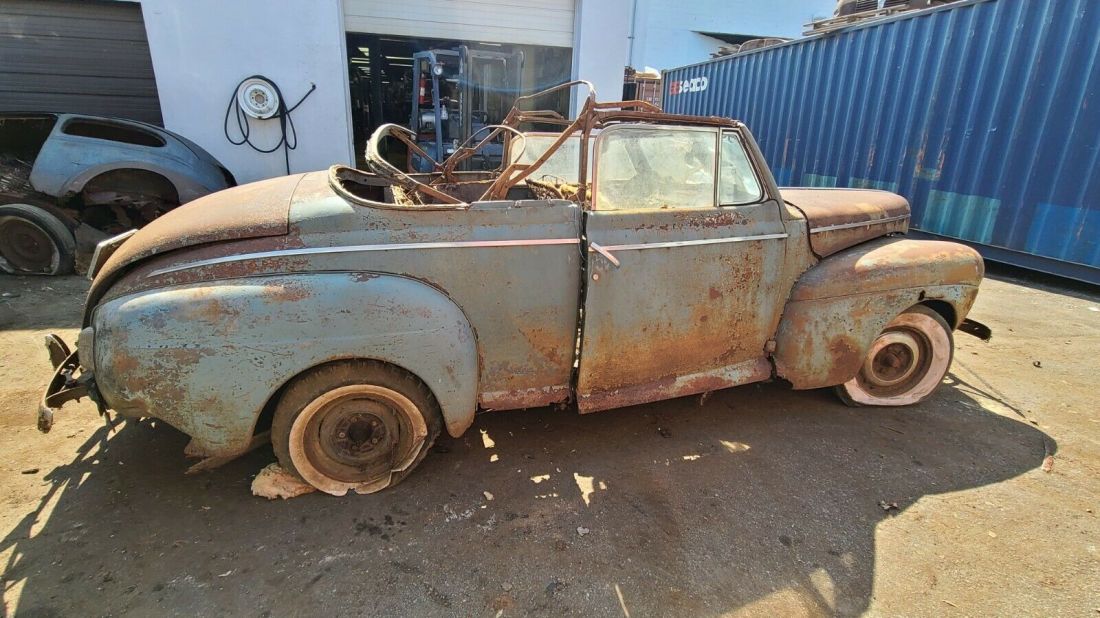1941 FORD CONVERTIBLE 40 YEARS OF SLEEP BARD FIND PARTS CAR OR RESTORE 1941 Ford Other
