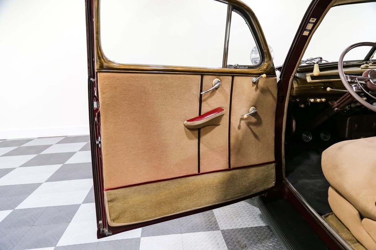 1941 Ford Coupe - photo 12