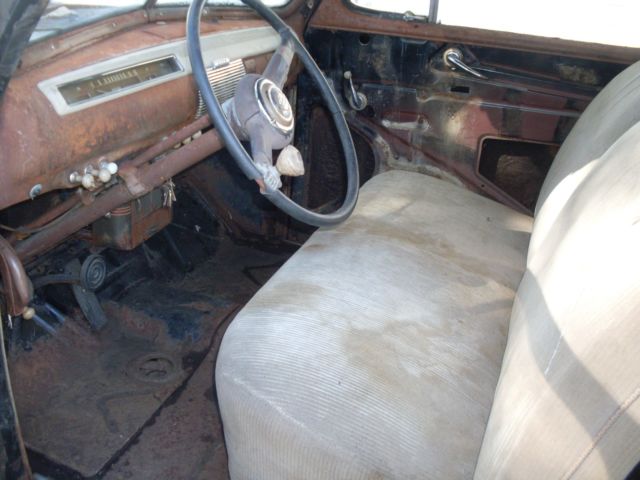 1941 Ford Sedan Deluxe - photo 11