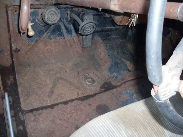 1941 Ford Sedan Deluxe - photo 12